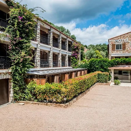 Отель Shegara Порто-Веккьо