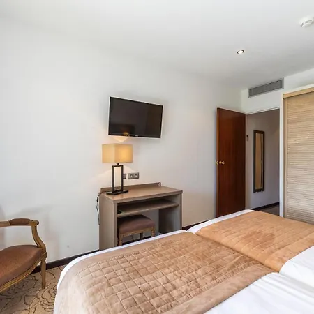 Ξενοδοχείο Shegara 3*