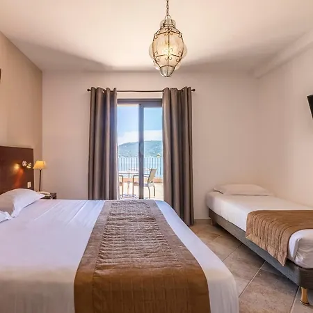 シュガラ ホテル ポルトヴェッキオ