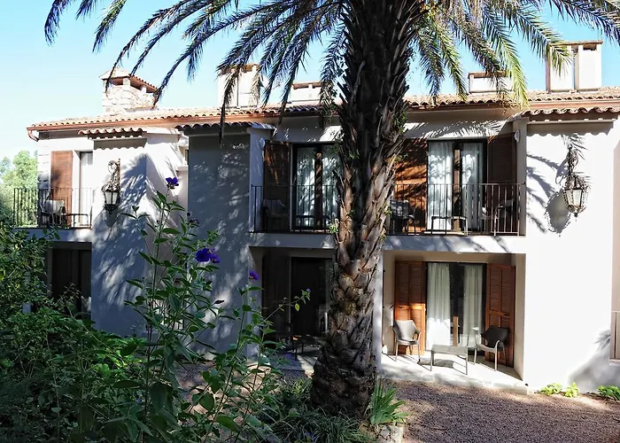 فندق Shegara بورتو فيكشْيو